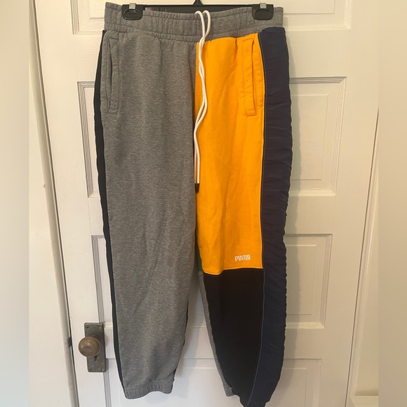 Puma Signature Colorblock Sweatpants - Picture 3 of 5